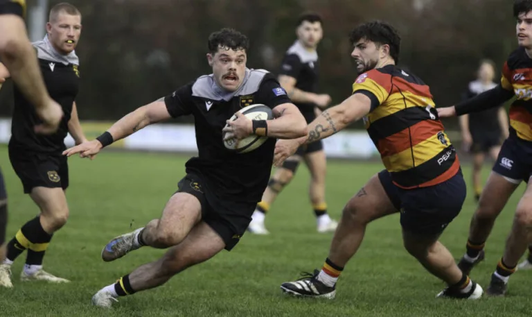 Young Munster edged out in AIL thriller