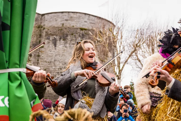 LIMERICK IN PHOTOS: Wren Boys Walk, Limerick City, Commercial Bar