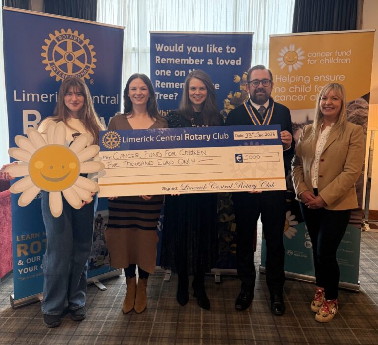 Remembrance Tree raises €5,000 for Cancer Fund for Children