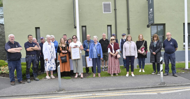 Staff protest at iconic tourism attraction