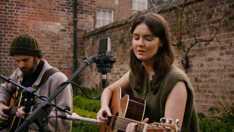 Limerick songwriter Laura Duff to release live recording filmed at the People’s Museum